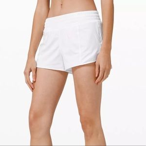 Lululemon Hotty Hot Short